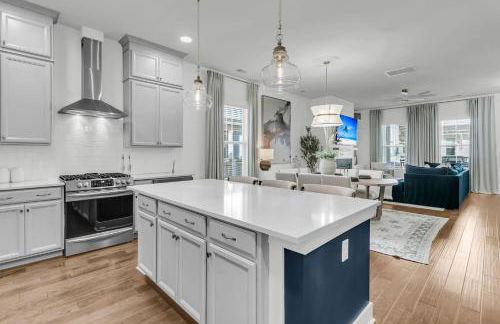 Stunning 5-Bedroom Coastal Retreat in Hanahan - Foto 17