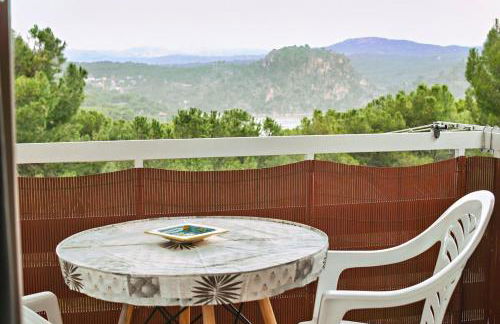 Serene Lakeview Retreat - Foto 8