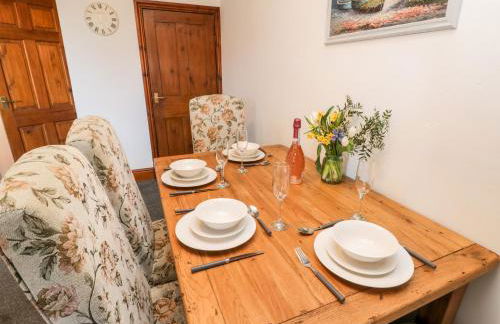 Hawthorn Dale Cottage - Photo 8