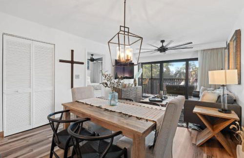 Spend Your Vacation in Luxury with Pool Views - Foto 18