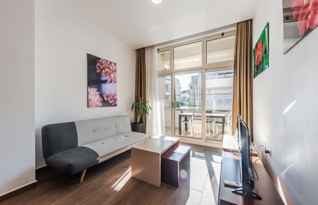 Cozy Studio With Pool Beach Access - Lulebora - Foto 7