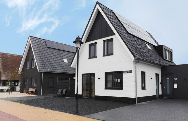 Holiday Home in Stavoren With Jetty - Foto 1