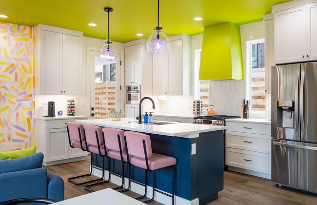 Eastside Home w Awesome Yard - Golf Pool Firepit - Foto 10