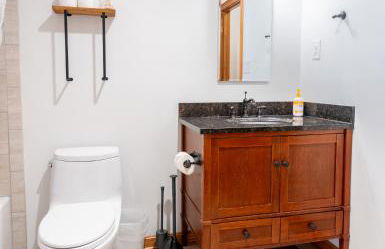 4 Beds ,King Bed, Tvs, Kids essentials, office, Grill, Crib, in Bond park ,PNC Arena - Foto 54