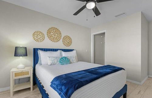 Sunny 4BR with Screened in Pool and Lanai - Foto 20