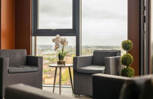 Stunning 360º View Luxurious Penthouse - Foto 19