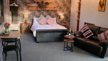 The Hideaway with hot tub - Foto 5