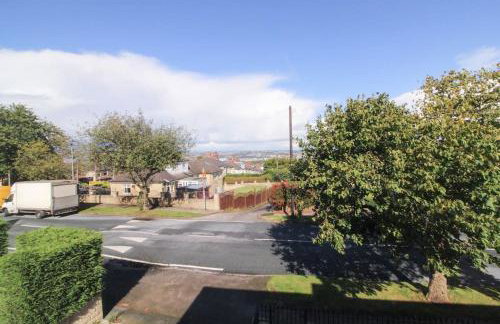 Cosy Modern 3 Bedroom House in Bradford City - Foto 28