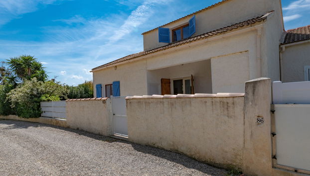 Félicité - Foto 3, House