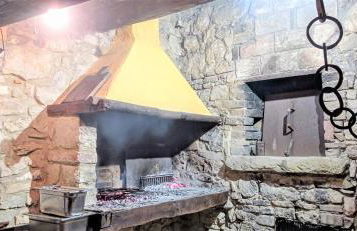 Umbrian Farmhouse Retreat With Private Pool and Garden - Foto 44