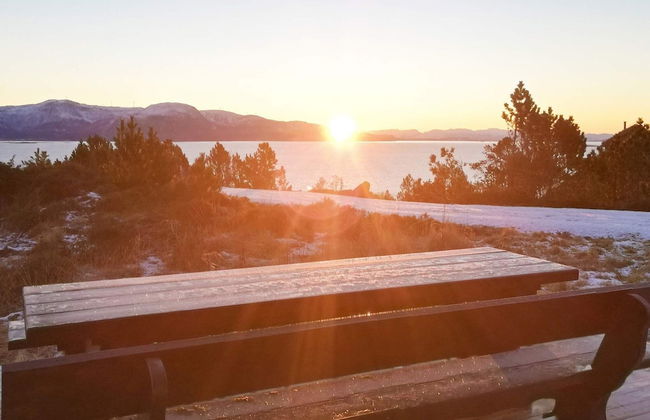 6 Person Holiday Home in Kalvag - Foto 18