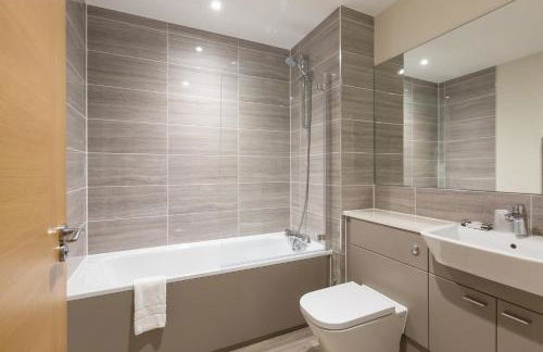 House of Fisher- Solstice House Apartments - Foto 17