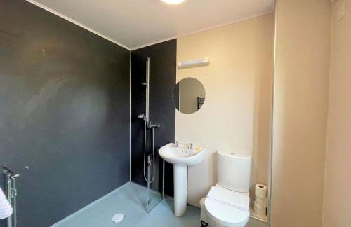 Spectacular 7BR House Hot Tub and Gardens in Gretna - Pass the Keys - Foto 31