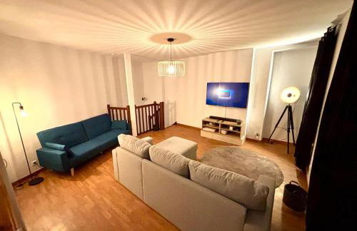 Maison en Triplex proche centre-ville - Foto 1