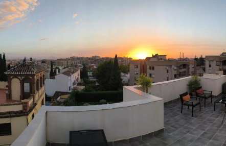 Casa con jardín, aparcamiento - Photo 34