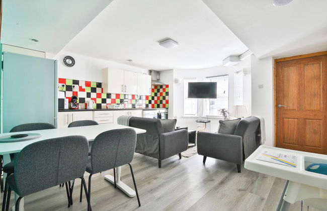 2 Bed Apartment Near Cardiff Bay - Foto 18