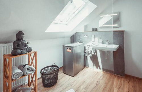 Exklusive Ferienwohnung an der Mosel - Top Ausstattung - Dachterrasse - E-Ladestation - Netflix - Foto 20