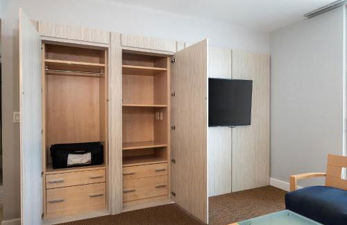 Sunny Isles 1BDR Sea View and Pool - Foto 21