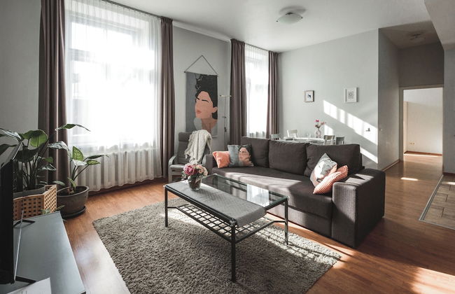 Bearsleys Downtown Apartments - Photo 35