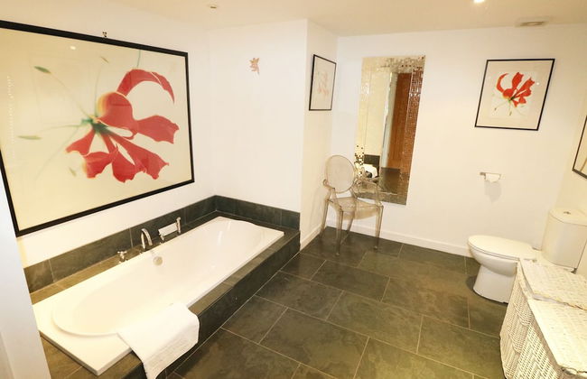 The Mission - Foto 28