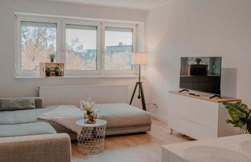 Apartment mit Küche, Arbeitsplatz und XXL Sofa - Foto 5