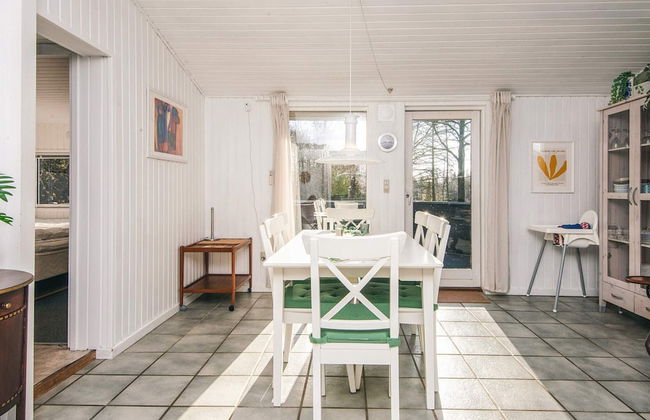 5 Person Holiday Home in Thyholm - Photo 40