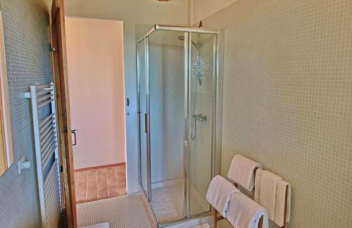 Cottage in Montelabbate With Pool, Garden, Bbq, Parking - Photo 54