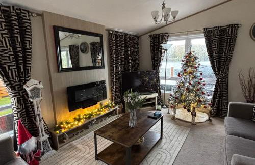 Rachels Luxury Tattershall Hot Tub & Fishing Retreat - Foto 19