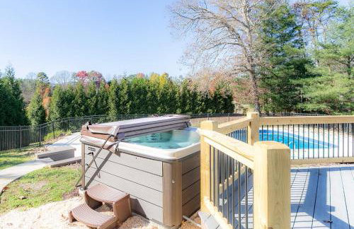 Luxurious House with Pool Near Asheville by Mighty Tree Properties - Foto 25