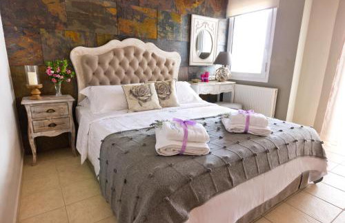 Villa Teresa Luxury Suites - Photo 41