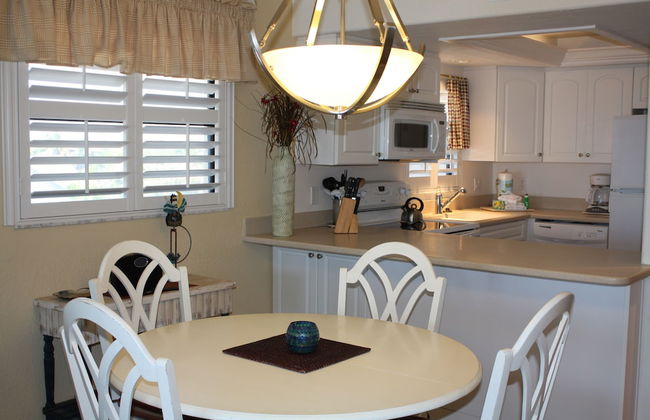 Ocean's Reach Condominiums - Foto 16