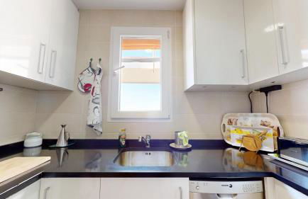 Alicante Penthouse Sea Views - Photo 24