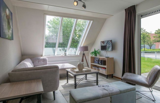 Villa in Zeeland Near the Beach - Photo 9