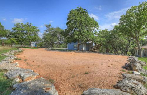 Cactus Flower Treehouse-Pet Friendly-Hill Country Views! - Foto 13