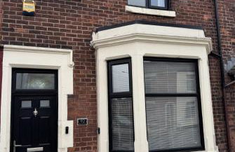Month Stays Central 3 bed Three Bedroom House by Brookland Stays Serviced Accommodation & Short Lets in Preston with Free WiFi - Foto 14