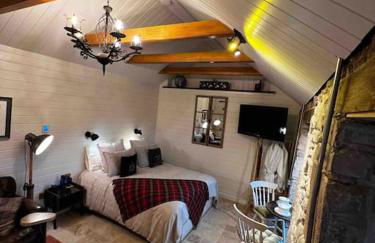 Charming stone Bothy at Loch Lomond - Foto 7