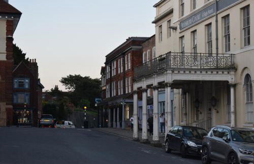 Relax with the whole family at the cosy cottage - Business rates available please enquire - Foto 27