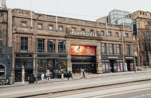 Modern Central 2 Bed Apartment with Parking - Foto 18