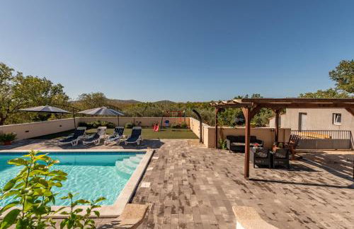 Holiday House Laetitia with pool - Foto 2