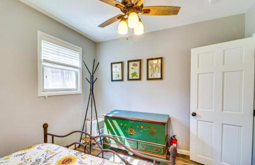 Great for Families! Woodsy Cabin in Lost City - Foto 13