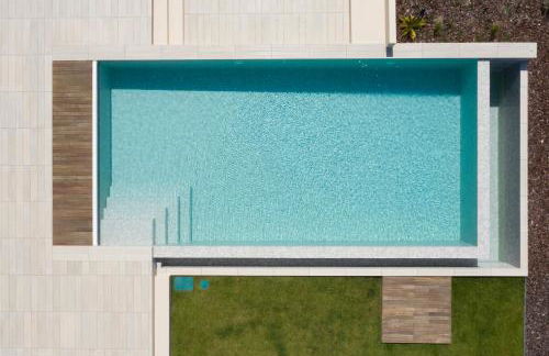 Peralta Beach - Award Winning Exquisite Dream Villa with Infinity Pool - Foto 21