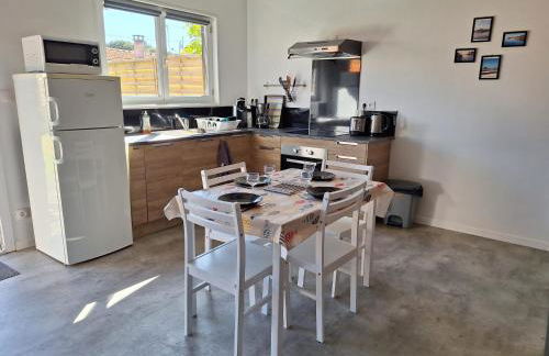 L'atelier, chalet proche lac et océan à Hourtin - Foto 9