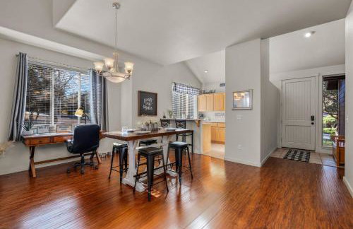 Aspen Retreat - Meredith Lodging - Photo 7