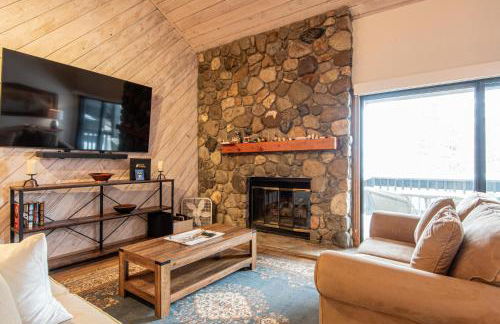 Fairway Nine Condo 4322 - Photo 1