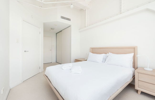 Waterfront Apt. on Sydney Harbour H390 - Photo 2