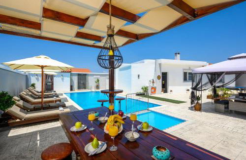 Pervolia House Private Villa Near Airport - Foto 5