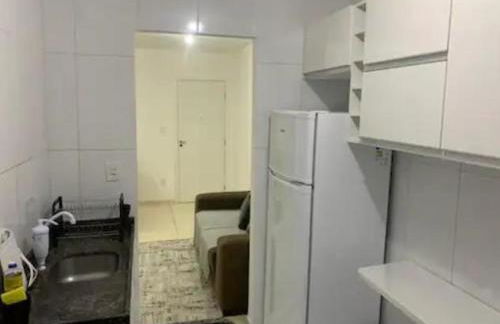 Apto mobiliado 7min da Orla de Atalaia e 1min do Aeroporto - Foto 2