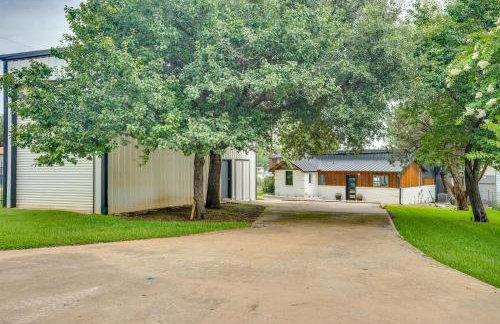 Possum Kingdom Lake House with Private Dock and Views - Foto 27