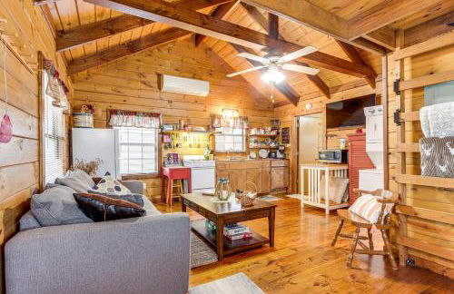 Cozy Pelsor Cabin with Mountain and Valley Views! - Foto 3