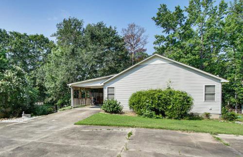 Less Than 1 Mi to Marina Fair Play Home on Lake Hartwell - Foto 31